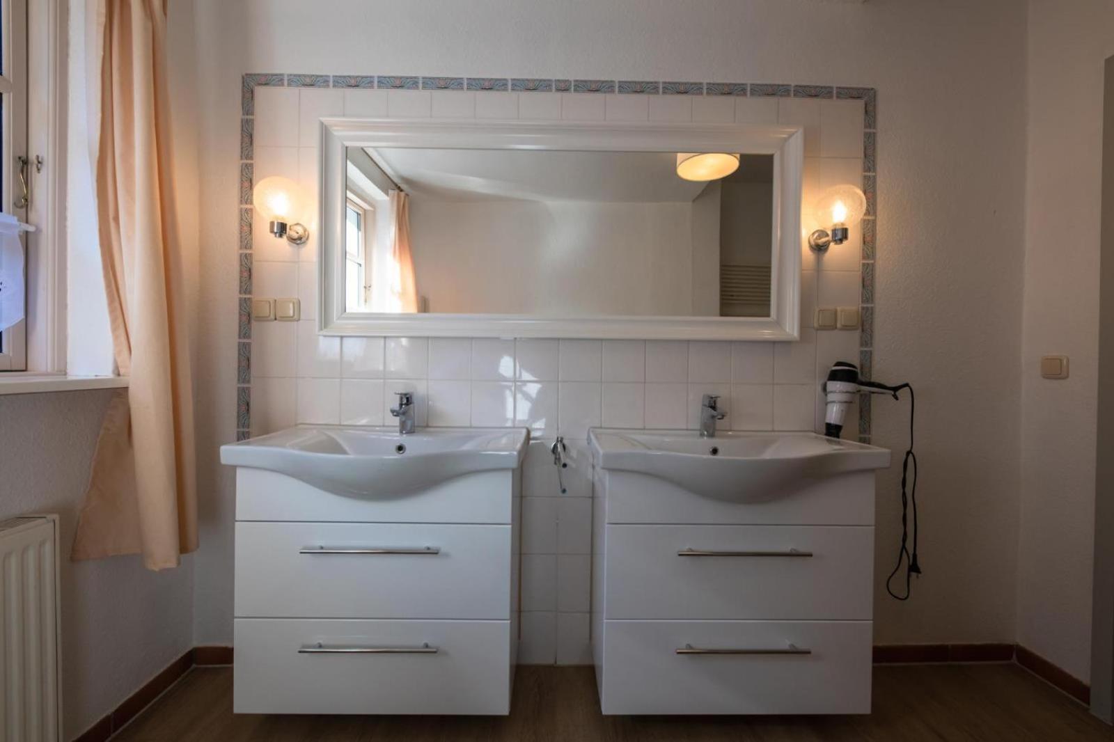 Haus Nordstrand Fewo Prerow Bagian luar foto